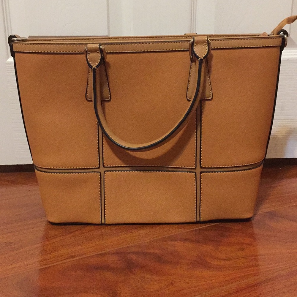 Like new purse from high end Palm Beach boutique